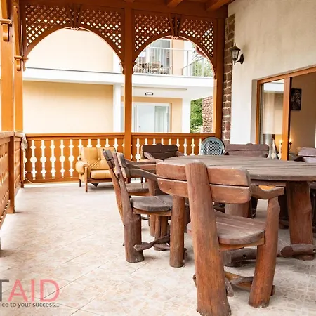 Villa57 - - Hostaid * Balatonalmadi